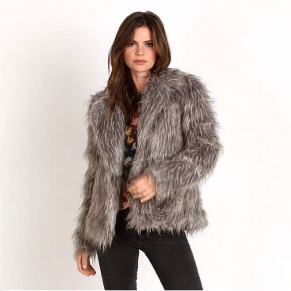 Show me your MuMu grey fur coat